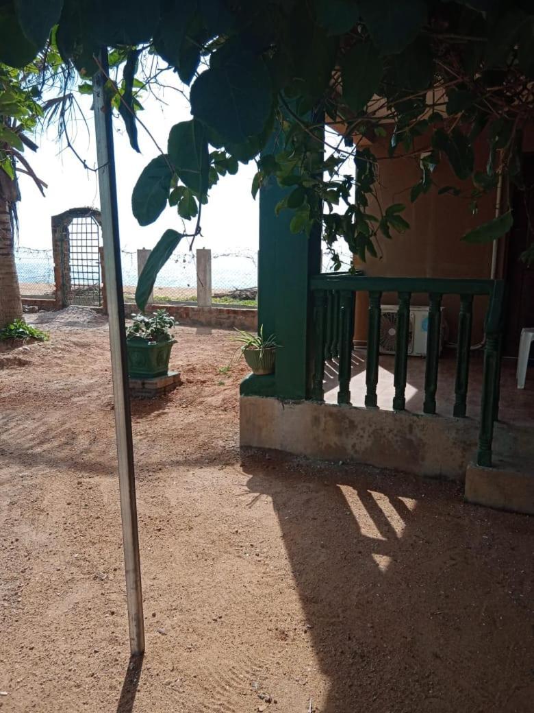 Wennappuwa Sea Bay Resort חדר תמונה