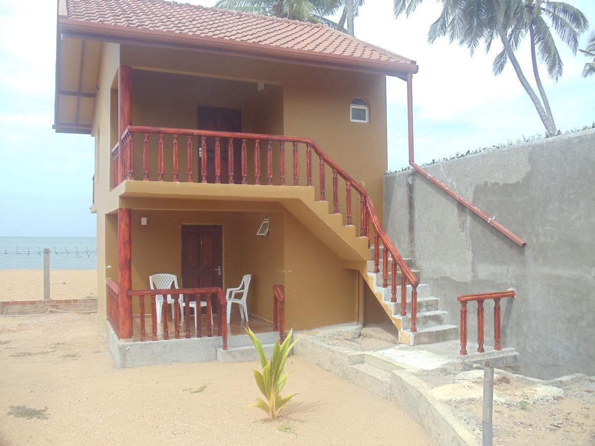 Wennappuwa Sea Bay Resort מראה חיצוני תמונה